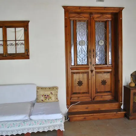 Gunebakan Taliani Ayvalı