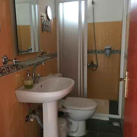 Gunebakan Taliani Ayvalı