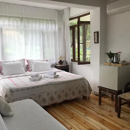 Gunebakan Taliani Aparthotel 2*