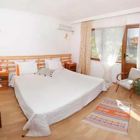 Hotel Gunebakan Taliani Ayvalı