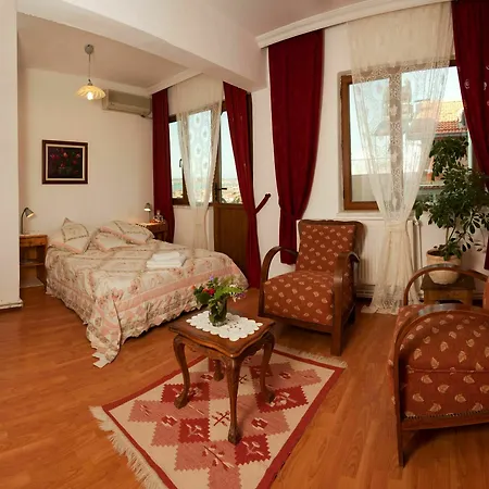Gunebakan Taliani 3* Ayvalı