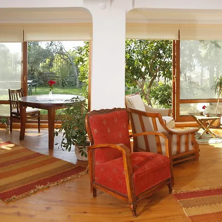 Hotel Gunebakan Taliani