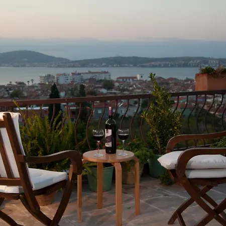 Gunebakan Taliani Appart hôtel