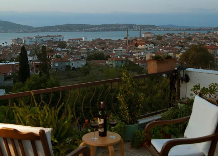 Gunebakan Taliani فندق 3*