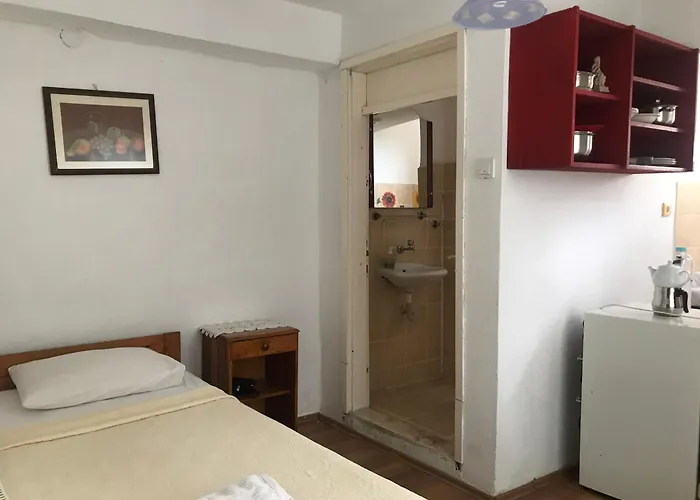 فندق Gunebakan Taliani 3*